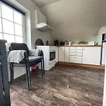 Taet Pa Silkeborg * Engesvang