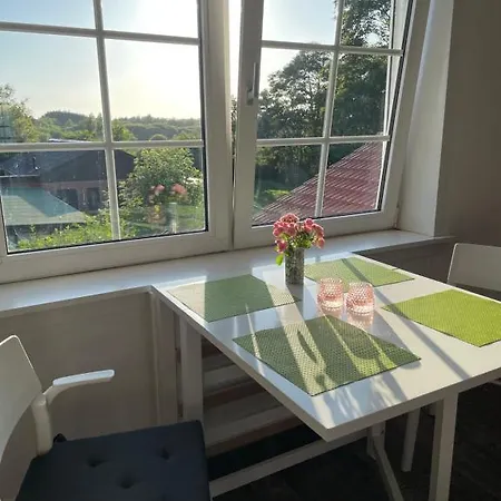Taet Pa Silkeborg *