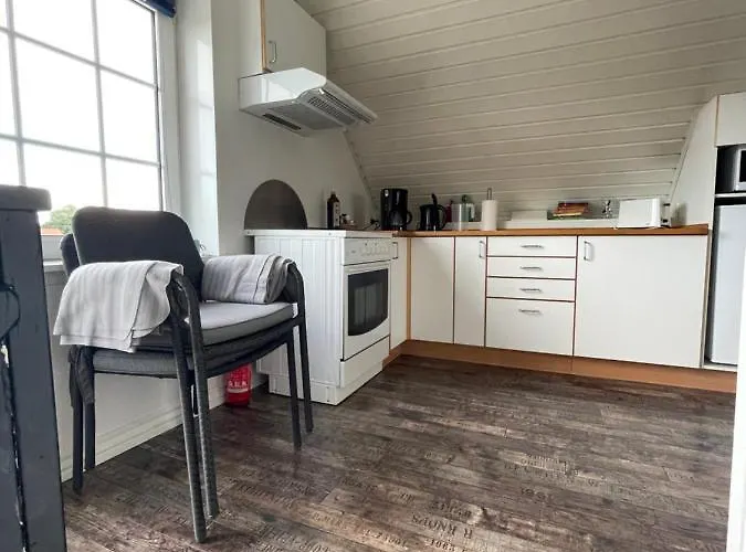 Taet Pa Silkeborg * Engesvang